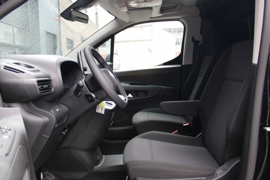 Fiat E-Doblò 136 L2 50 kWh 136pk - Camera - Carplay - Auto Klimaat - Navi - Lane Assist - PDC - Rijklaar
