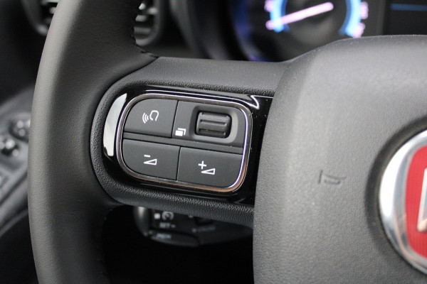 Fiat E-Doblò 136 L2 50 kWh 136pk - Camera - Carplay - Auto Klimaat - Navi - Lane Assist - PDC - Rijklaar