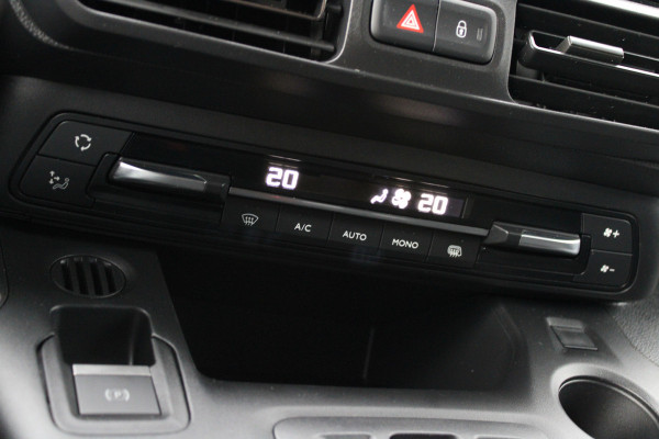 Fiat E-Doblò 136 L2 50 kWh 136pk - Camera - Carplay - Auto Klimaat - Navi - Lane Assist - PDC - Rijklaar