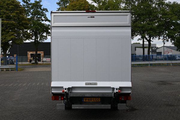 Mercedes-Benz Sprinter 319 CDI L3 Bakwagen met Dhollandia laadklep Geveerde stoel, Cruise control Laadbak met laadklep, zijdeur