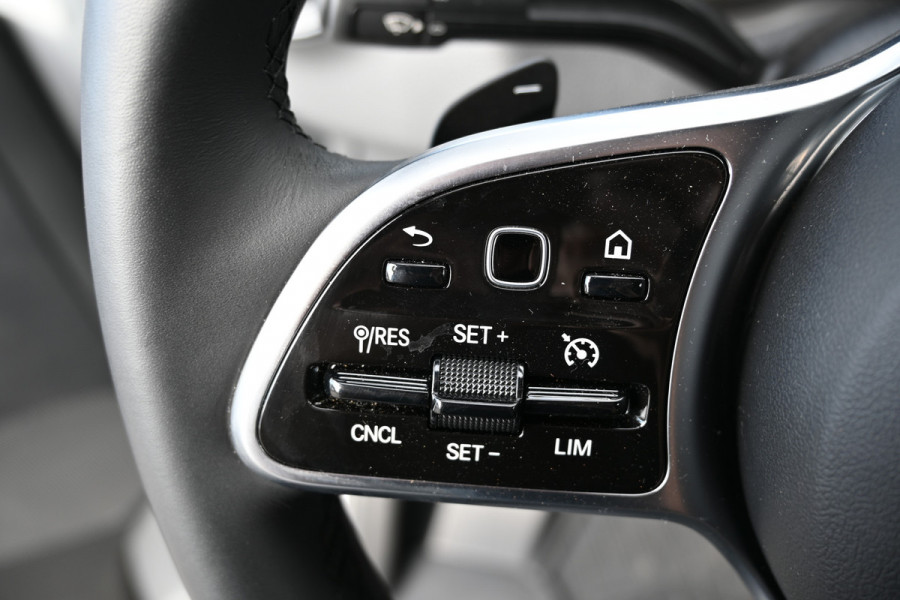 Mercedes-Benz Sprinter 319 CDI L3 Bakwagen met Dhollandia laadklep Geveerde stoel, Cruise control Laadbak met laadklep, zijdeur