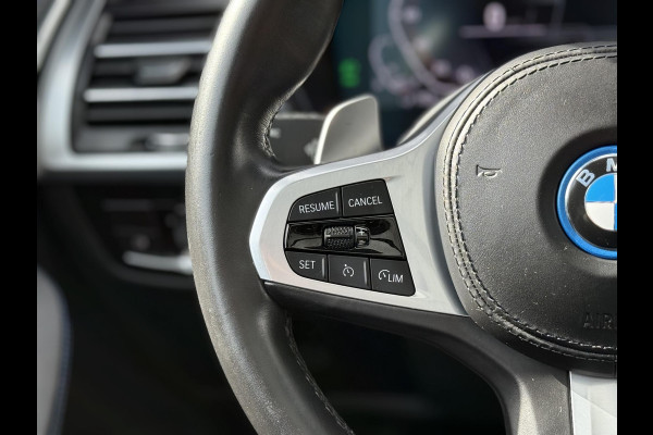 BMW X3 xDrive30e High Ex. M-Sport|SOH95%|Pano|Laser|HUD|360Cam|HiFi|Carbon zwart