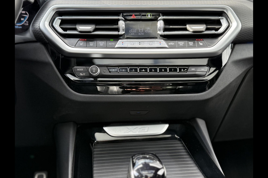 BMW X3 xDrive30e High Ex. M-Sport|SOH95%|Pano|Laser|HUD|360Cam|HiFi|Carbon zwart