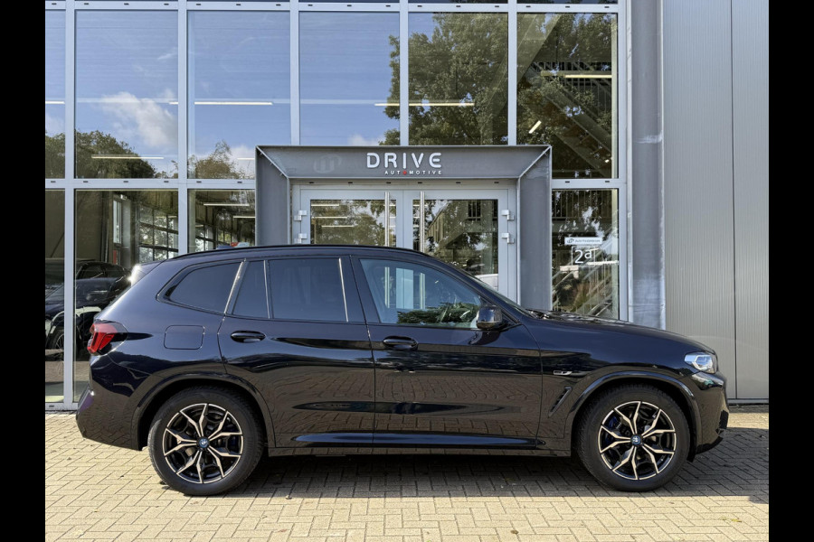 BMW X3 xDrive30e High Ex. M-Sport|SOH95%|Pano|Laser|HUD|360Cam|HiFi|Carbon zwart