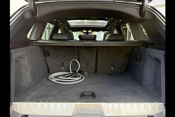 BMW X3 xDrive30e High Ex. M-Sport|SOH95%|Pano|Laser|HUD|360Cam|HiFi|Carbon zwart