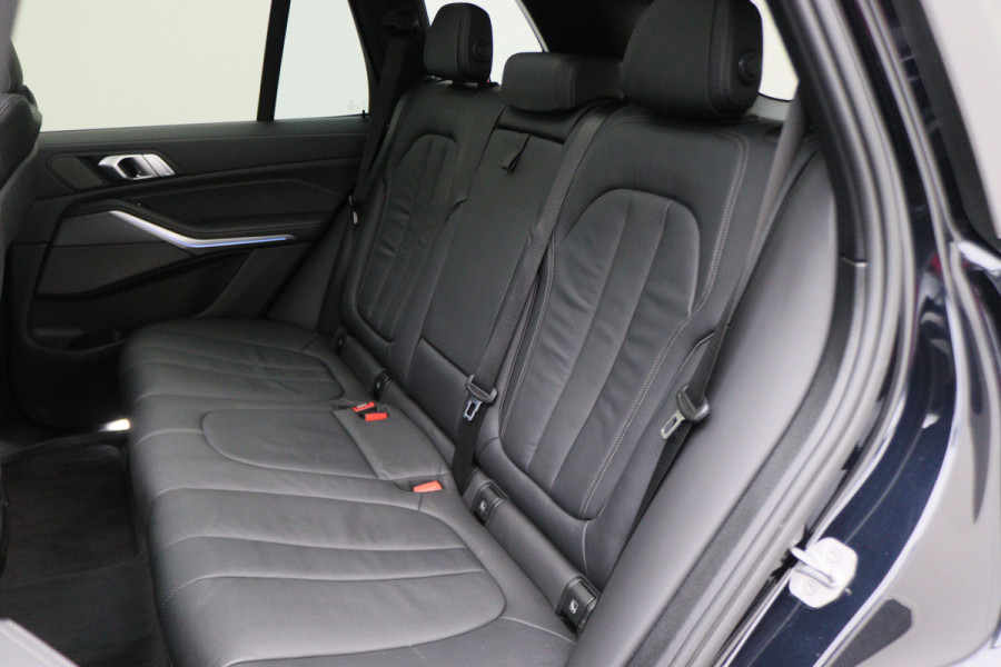 BMW X5 xDrive45e High Executive M Sport Panoramadak, Luchtvering, ACC, H&K, Head-Up, 360° Camera, Trekhaak, 22"
