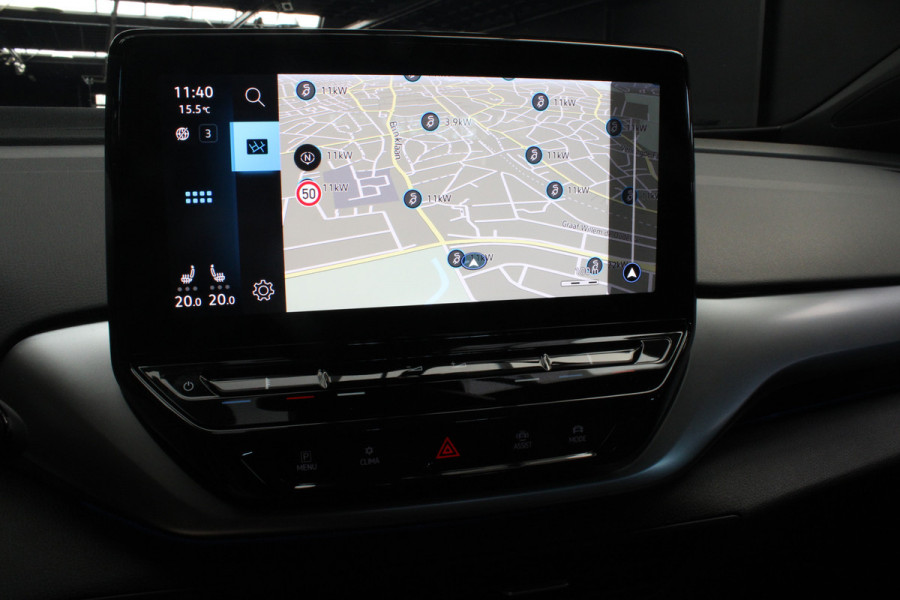Volkswagen ID.4 Navi ACC Camera Warmtepomp PDC Stuurverwarm. Carplay 19" LM velgen Climate voor & achter Interieur voorverwarming & koeling