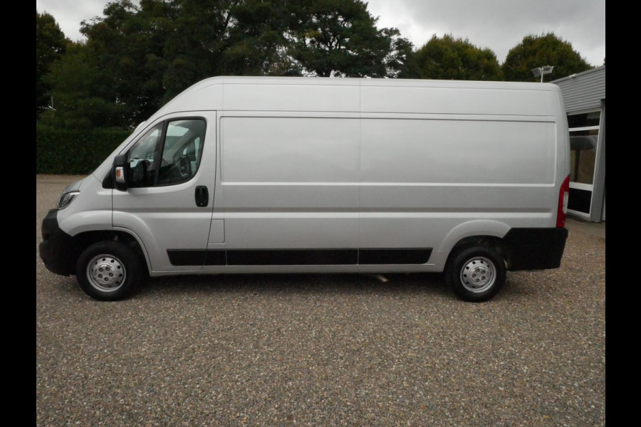 Opel Movano 2.2D 120 PK, L3H2, Airco