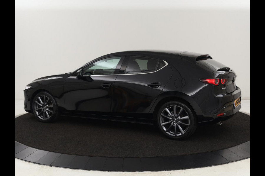 Mazda 3 2.0 e-SkyActiv-G Sportive | Head-Up | Stoel & stuurverwarming | Adaptive cruise | Carplay | Camera | Keyless | Climate control