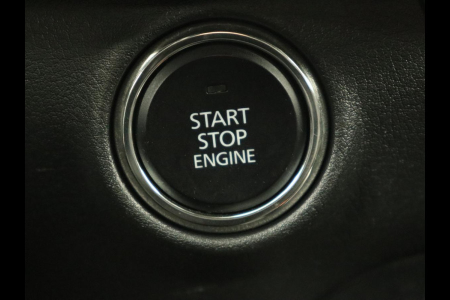 Mazda 3 2.0 e-SkyActiv-G Sportive | Head-Up | Stoel & stuurverwarming | Adaptive cruise | Carplay | Camera | Keyless | Climate control