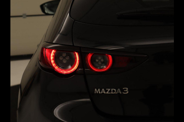 Mazda 3 2.0 e-SkyActiv-G Sportive | Head-Up | Stoel & stuurverwarming | Adaptive cruise | Carplay | Camera | Keyless | Climate control