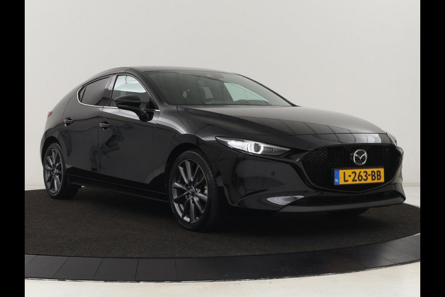Mazda 3 2.0 e-SkyActiv-G Sportive | Head-Up | Stoel & stuurverwarming | Adaptive cruise | Carplay | Camera | Keyless | Climate control