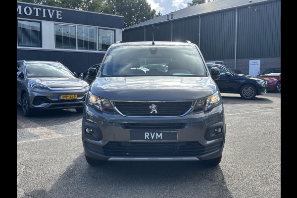 Peugeot Rifter Allure 50kWh VAN: 44.000,- EURO NAAR: 29.877,- UW HERFSTVOORDEEL: 15.023,- EURO | BETREFT NIEUWE AUTO! | RIJKLAAR INCL. RESTERENDE FABR. GARANTIE T/M 04-2027 | ACCU T/M 04-2033