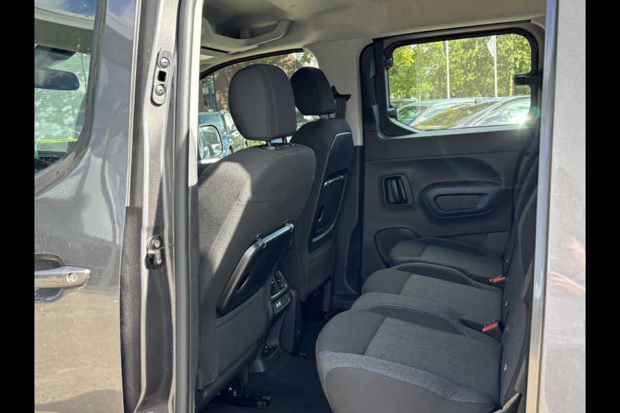 Peugeot Rifter Allure 50kWh VAN: 44.000,- EURO NAAR: 29.877,- UW HERFSTVOORDEEL: 15.023,- EURO | BETREFT NIEUWE AUTO! | RIJKLAAR INCL. RESTERENDE FABR. GARANTIE T/M 04-2027 | ACCU T/M 04-2033