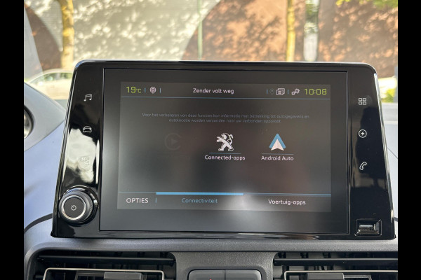 Peugeot Rifter Allure 50kWh VAN: 44.000,- EURO NAAR: 29.877,- UW HERFSTVOORDEEL: 15.023,- EURO | BETREFT NIEUWE AUTO! | RIJKLAAR INCL. RESTERENDE FABR. GARANTIE T/M 04-2027 | ACCU T/M 04-2033