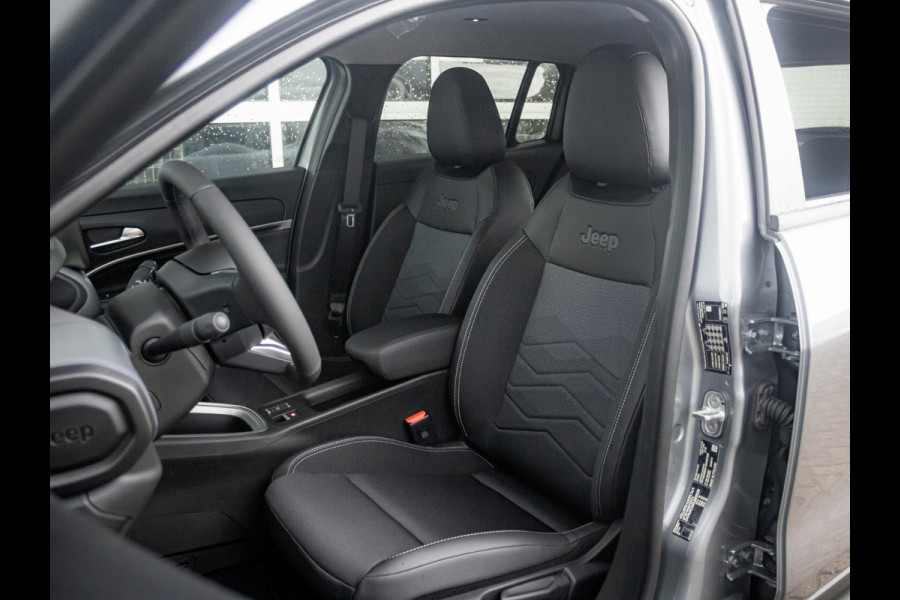 Jeep Avenger Summit 54 kWh | Uit voorraad leverbaar | 17%  Bijtelling | Winter Pack | Infotainment & Convenience Pack | Warmtepomp