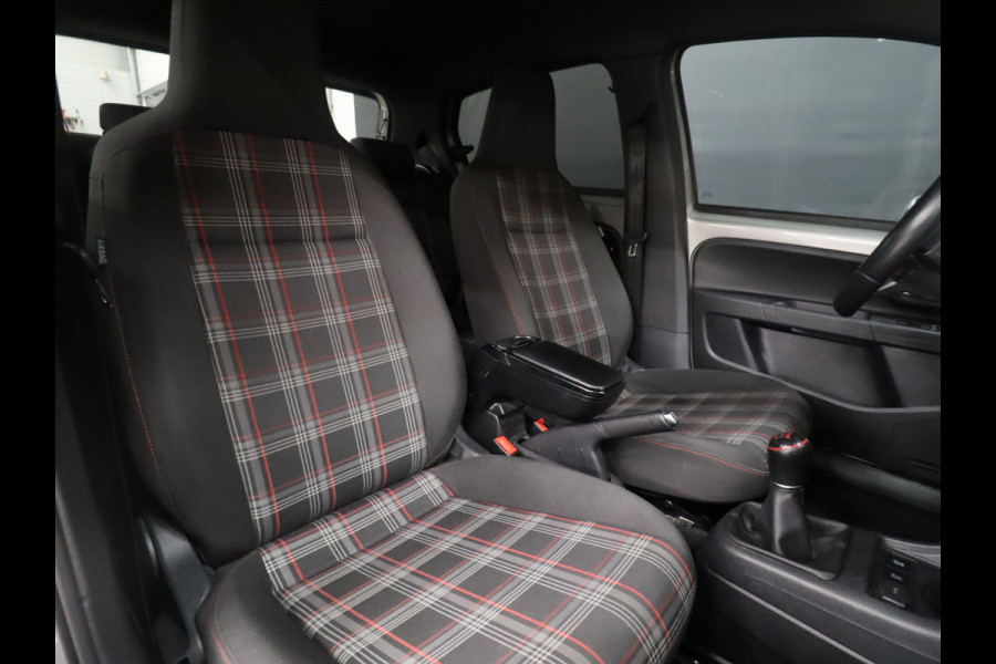 Volkswagen up! 1.0 TSI GTI *WEEKAANBIEDING* [CAMERA, STOELVERWARMING, PDC ACHTER, BLUETOOTH, AIRCO, CRUISE, NIEUWSTAAT]