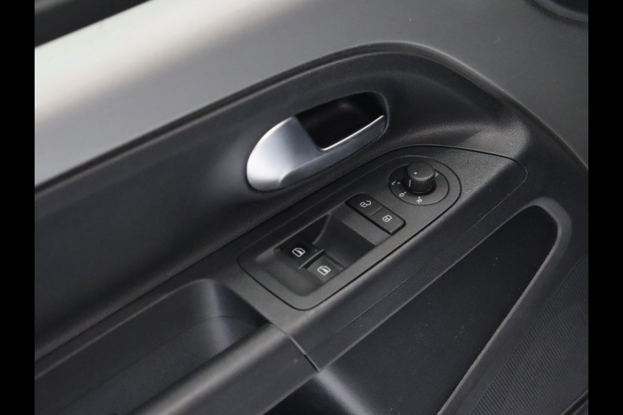 Volkswagen up! 1.0 TSI GTI *WEEKAANBIEDING* [CAMERA, STOELVERWARMING, PDC ACHTER, BLUETOOTH, AIRCO, CRUISE, NIEUWSTAAT]
