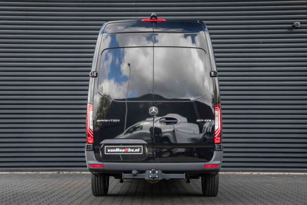 Mercedes-Benz Sprinter 317 CDI L2H2 Pro 2x schuifdeur - LED - 3500 kg trekhaak