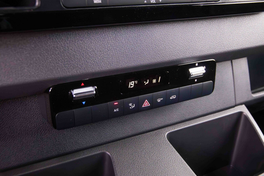 Mercedes-Benz Sprinter 317 CDI L2H2 Pro 2x schuifdeur - LED - 3500 kg trekhaak