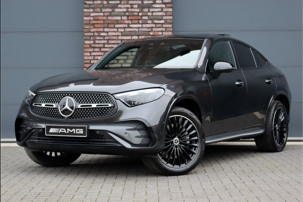 Mercedes-Benz GLC Coupé 400e 4MATIC Premium AMG Line | Distronic+ | Burmester | Memory | Trekhaak | Panoramadak | Surround Camera | Keyless Go | Digital Light | Stuurwiel Verwarmd | Rijassistentiepakket+ | Luchtreinigingspakket |