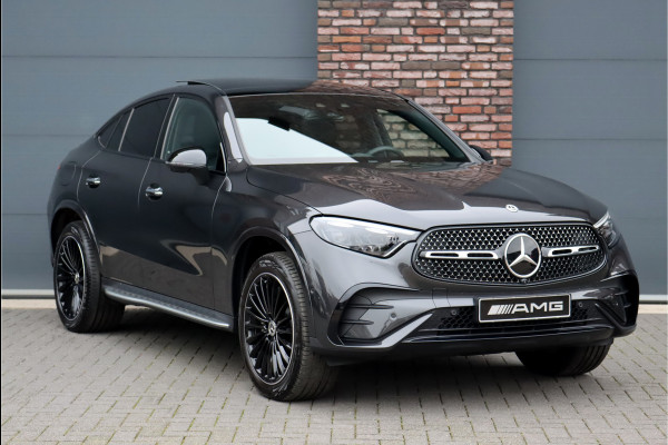Mercedes-Benz GLC Coupé 400e 4MATIC Premium AMG Line | Distronic+ | Burmester | Memory | Trekhaak | Panoramadak | Surround Camera | Keyless Go | Digital Light | Stuurwiel Verwarmd | Rijassistentiepakket+ | Luchtreinigingspakket |