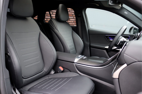 Mercedes-Benz GLC Coupé 400e 4MATIC Premium AMG Line | Distronic+ | Burmester | Memory | Trekhaak | Panoramadak | Surround Camera | Keyless Go | Digital Light | Stuurwiel Verwarmd | Rijassistentiepakket+ | Luchtreinigingspakket |