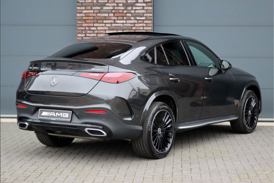 Mercedes-Benz GLC Coupé 400e 4MATIC Premium AMG Line | Distronic+ | Burmester | Memory | Trekhaak | Panoramadak | Surround Camera | Keyless Go | Digital Light | Stuurwiel Verwarmd | Rijassistentiepakket+ | Luchtreinigingspakket |