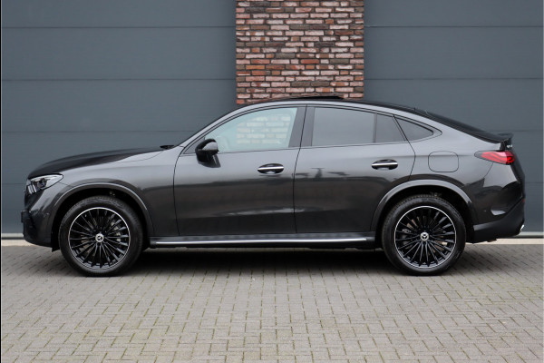 Mercedes-Benz GLC Coupé 400e 4MATIC Premium AMG Line | Distronic+ | Burmester | Memory | Trekhaak | Panoramadak | Surround Camera | Keyless Go | Digital Light | Stuurwiel Verwarmd | Rijassistentiepakket+ | Luchtreinigingspakket |