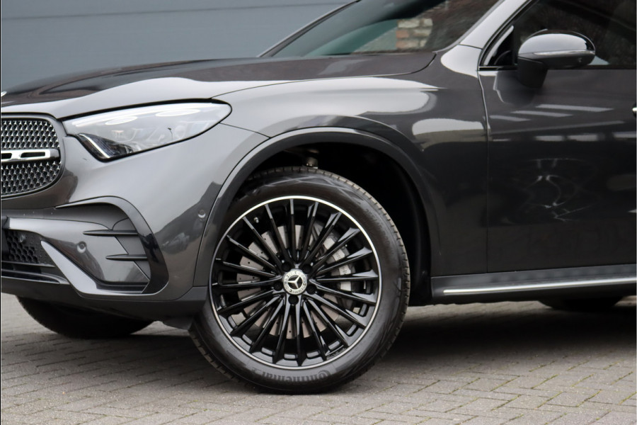 Mercedes-Benz GLC Coupé 400e 4MATIC Premium AMG Line | Distronic+ | Burmester | Memory | Trekhaak | Panoramadak | Surround Camera | Keyless Go | Digital Light | Stuurwiel Verwarmd | Rijassistentiepakket+ | Luchtreinigingspakket |