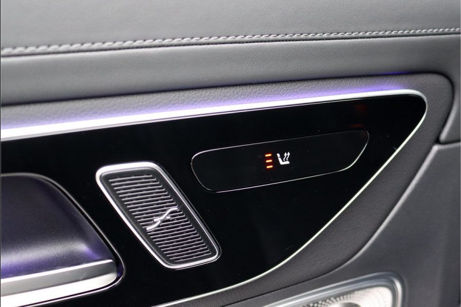 Mercedes-Benz GLC Coupé 400e 4MATIC Premium AMG Line | Distronic+ | Burmester | Memory | Trekhaak | Panoramadak | Surround Camera | Keyless Go | Digital Light | Stuurwiel Verwarmd | Rijassistentiepakket+ | Luchtreinigingspakket |