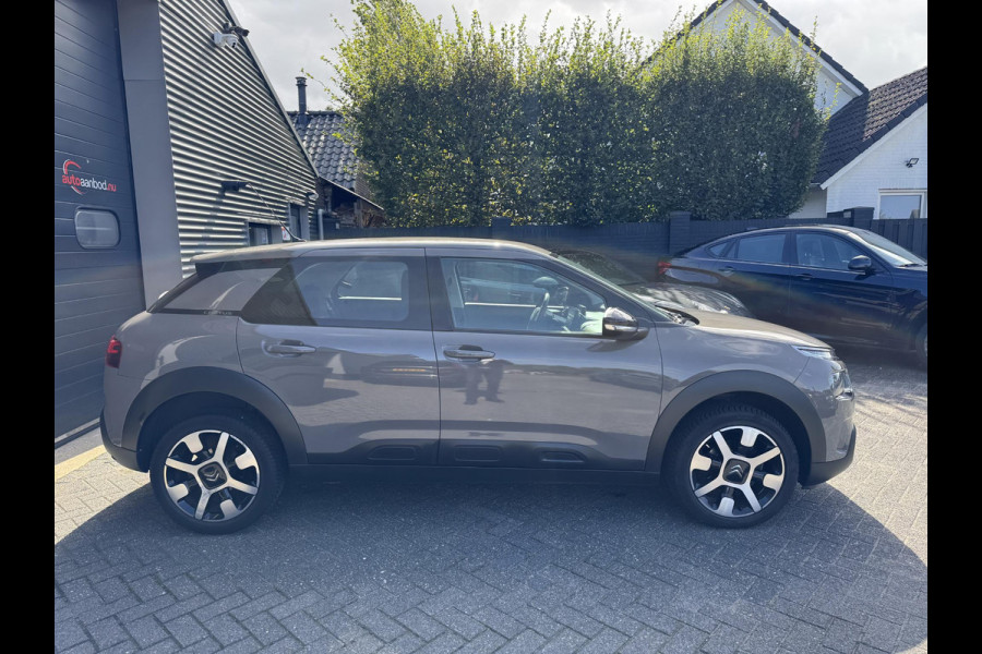 Citroën C4 Cactus 1.2 PureTech Feel | Navigatie | Camera | Lichtmetalen Velgen | DAB |