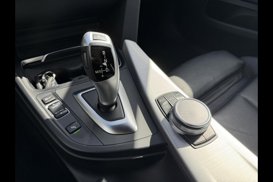 BMW 4 Serie Gran Coupé 420i High Executive M-Sport | Navigatie | Parkeersensoren | 18 Inch Lichtmetalen Velgen | Stoelverwarming |