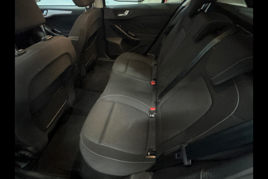 Ford Focus 1.0 EcoBoost Hybrid Trend Edition Business