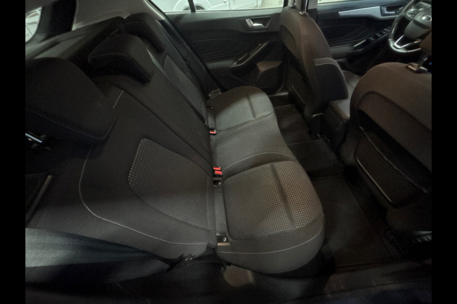 Ford Focus 1.0 EcoBoost Hybrid Trend Edition Business