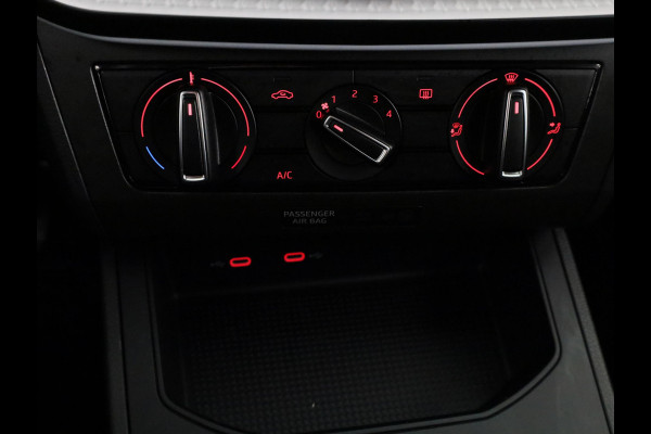 Seat Ibiza 1.0 EcoTSI Style Plus 95pk | Navigatie via App | Lichtmetalen velgen | Cruise controle Seat Ibiza 1.0 EcoTSI Style Plus 95pk | Navigatie via App | Lichtmetalen velgen | Cruise controle