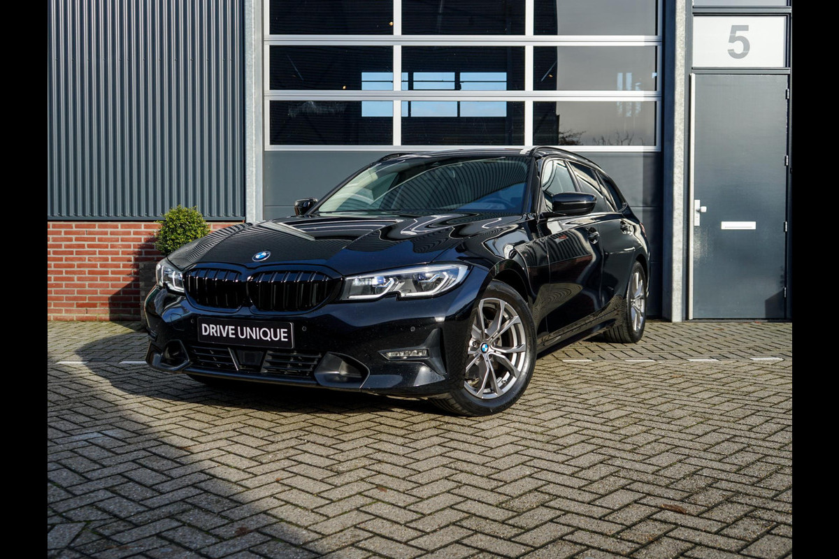 BMW 3 Serie Touring 320d High Executive