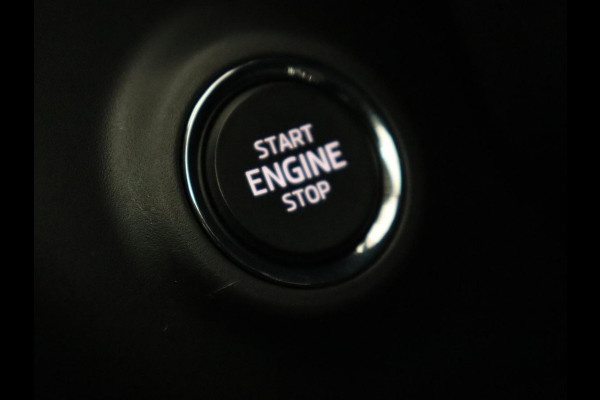 Škoda Octavia 1.4 TSI iV PHEV Business Edition | Stoelverwarming | Carplay | Full LED | Keyless | Sfeerverlichting | Digital Cockpit | Climate control | Cruise control | Parkeerhulp | Plug In