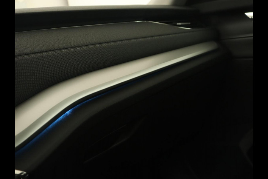 Škoda Octavia 1.4 TSI iV PHEV Business Edition | Stoelverwarming | Carplay | Full LED | Keyless | Sfeerverlichting | Digital Cockpit | Climate control | Cruise control | Parkeerhulp | Plug In