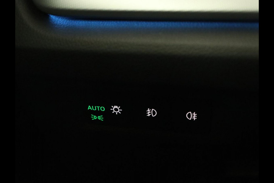 Škoda Octavia 1.4 TSI iV PHEV Business Edition | Stoelverwarming | Carplay | Full LED | Keyless | Sfeerverlichting | Digital Cockpit | Climate control | Cruise control | Parkeerhulp | Plug In