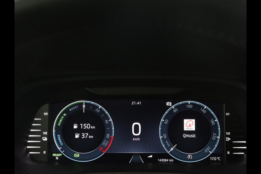 Škoda Octavia 1.4 TSI iV PHEV Business Edition | Stoelverwarming | Carplay | Full LED | Keyless | Sfeerverlichting | Digital Cockpit | Climate control | Cruise control | Parkeerhulp | Plug In