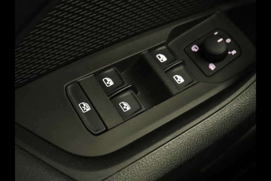 Škoda Octavia 1.4 TSI iV PHEV Business Edition | Stoelverwarming | Carplay | Full LED | Keyless | Sfeerverlichting | Digital Cockpit | Climate control | Cruise control | Parkeerhulp | Plug In