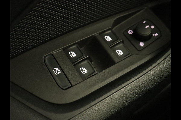 Škoda Octavia 1.4 TSI iV PHEV Business Edition | Stoelverwarming | Carplay | Full LED | Keyless | Sfeerverlichting | Digital Cockpit | Climate control | Cruise control | Parkeerhulp | Plug In