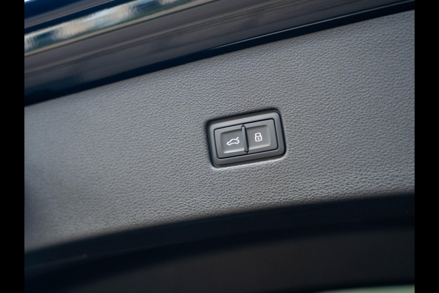 Audi Q8 60 TFSI e Quattro Competition 490PK / Pano / B&O / Carbon / 360 / RS stoelen / Luchtvering