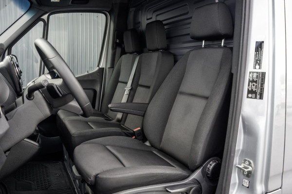 Mercedes-Benz Sprinter 317 CDI L2H2 | Automaat met Flippers | Mbux | Camera | CarPlay | Navi | Climate | Cruise | PDC | Euro 6