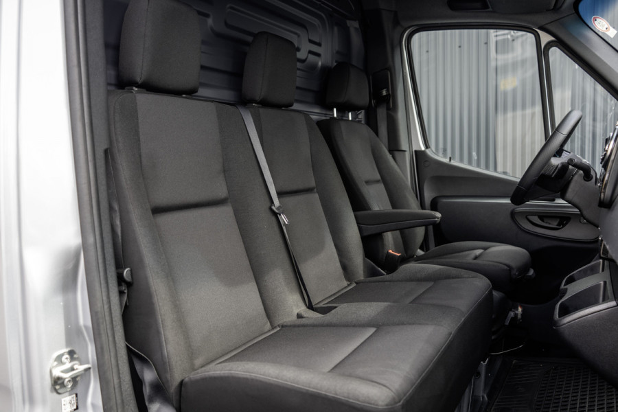 Mercedes-Benz Sprinter 317 CDI L2H2 | Automaat met Flippers | Mbux | Camera | CarPlay | Navi | Climate | Cruise | PDC | Euro 6