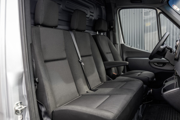 Mercedes-Benz Sprinter 317 CDI L2H2 | Automaat met Flippers | Mbux | Camera | CarPlay | Navi | Climate | Cruise | PDC | Euro 6