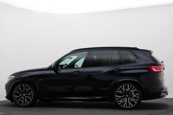 BMW X5 xDrive45e High Executive M Sport Panoramadak, Luchtvering, ACC, H&K, Head-Up, 360° Camera, Trekhaak, 22"