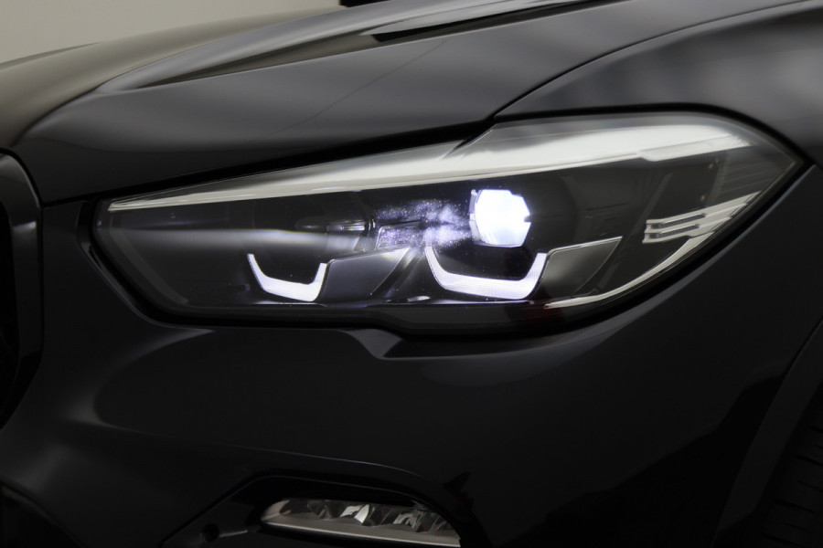 BMW X5 xDrive45e High Executive M Sport Panoramadak, Luchtvering, ACC, H&K, Head-Up, 360° Camera, Trekhaak, 22"