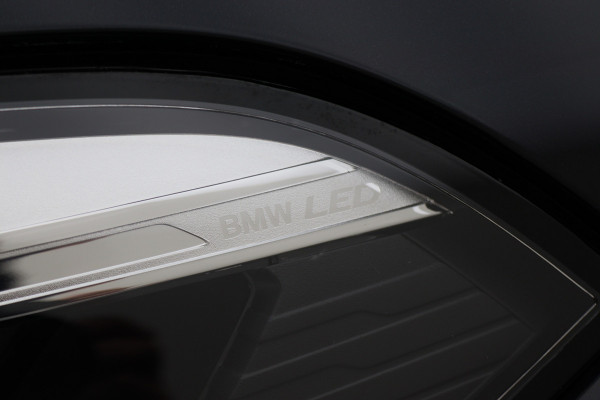 BMW X5 xDrive45e High Executive M Sport Panoramadak, Luchtvering, ACC, H&K, Head-Up, 360° Camera, Trekhaak, 22"